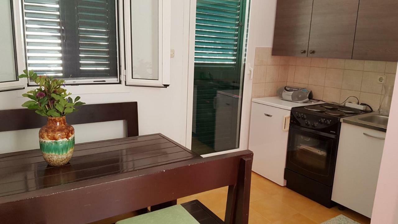Apartment Gal Podgora Exteriér fotografie